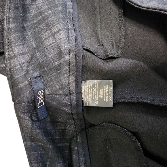 Dalia‎ Womens Pull On Career Pants XXL Black Gray Plaid Trousers - Picture 3 of 6